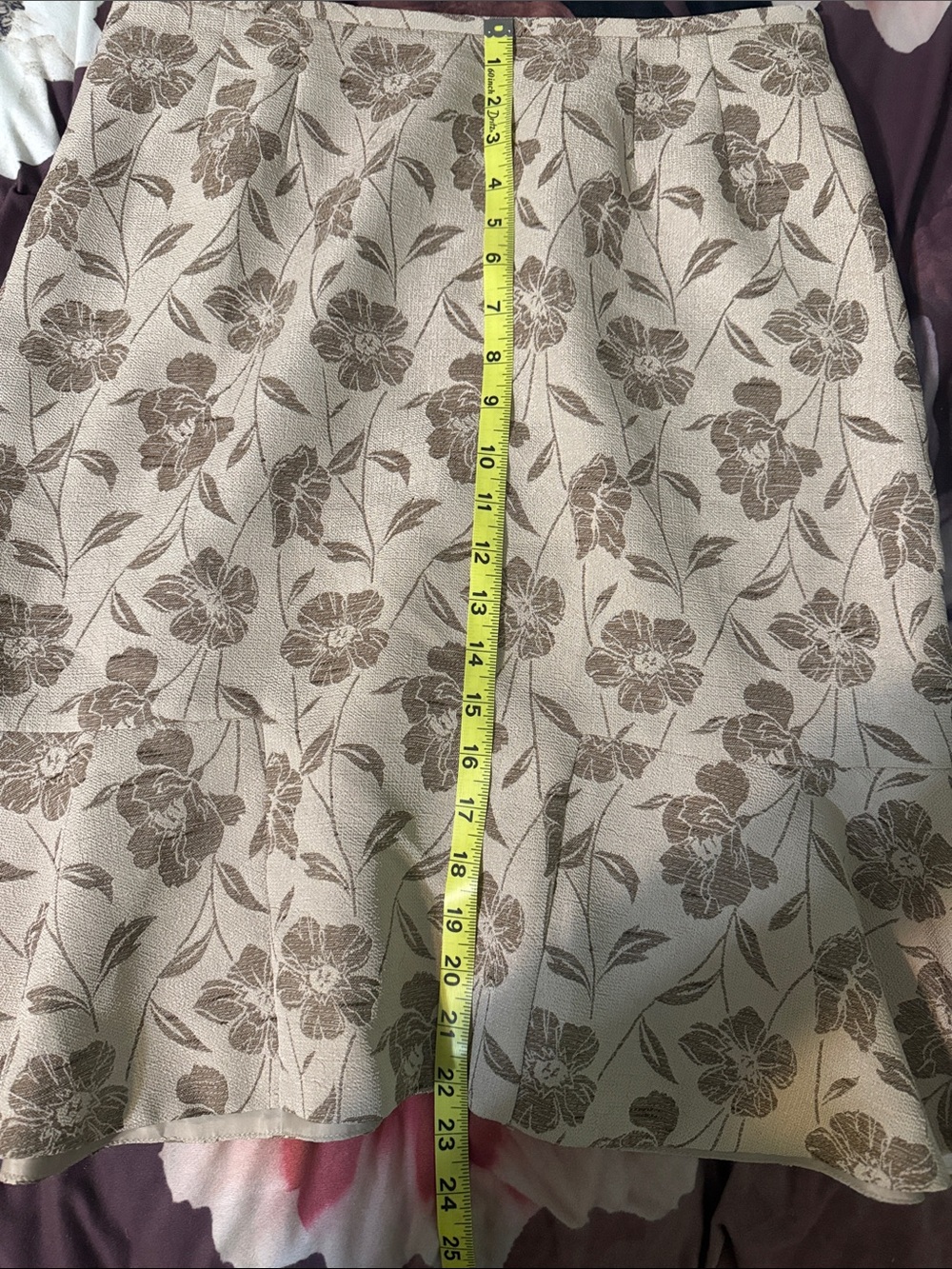 Le Suit Taupe Floral A-Line Skirt - Picture 9 of 9